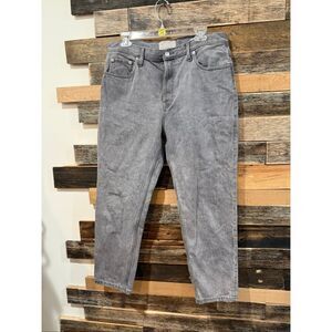 Everlane cropped grey the 90’s cheeky jeans size 31
